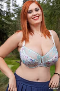 Alexsis Faye – Galerie de photos sexy – Photo 2