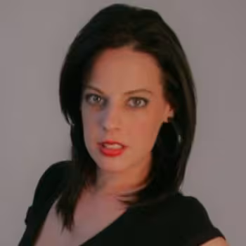 Portrait de l'actrice x Roxie Rae